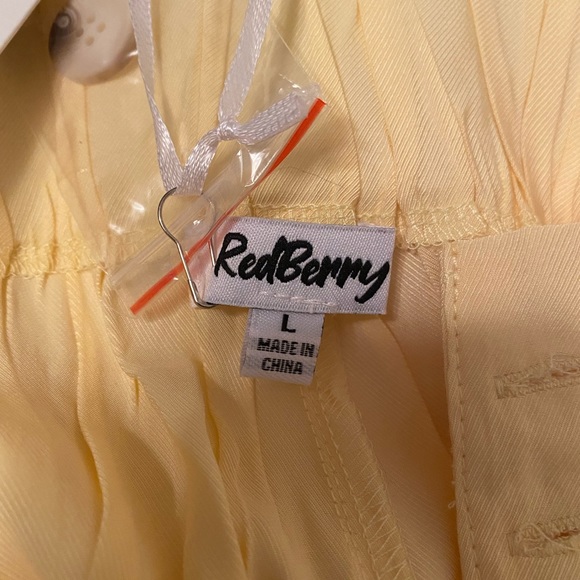 Verge Girl LA Woman Pants - Picture 3 of 3